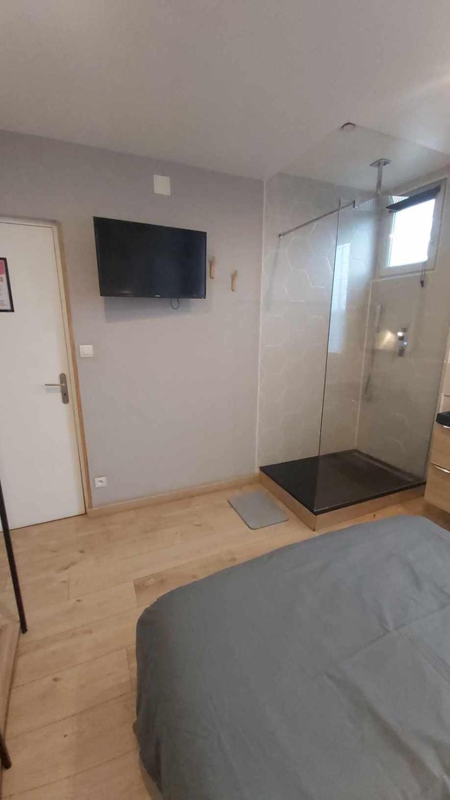 La Renaissance Hotell Condé-sur-Noireau Eksteriør bilde